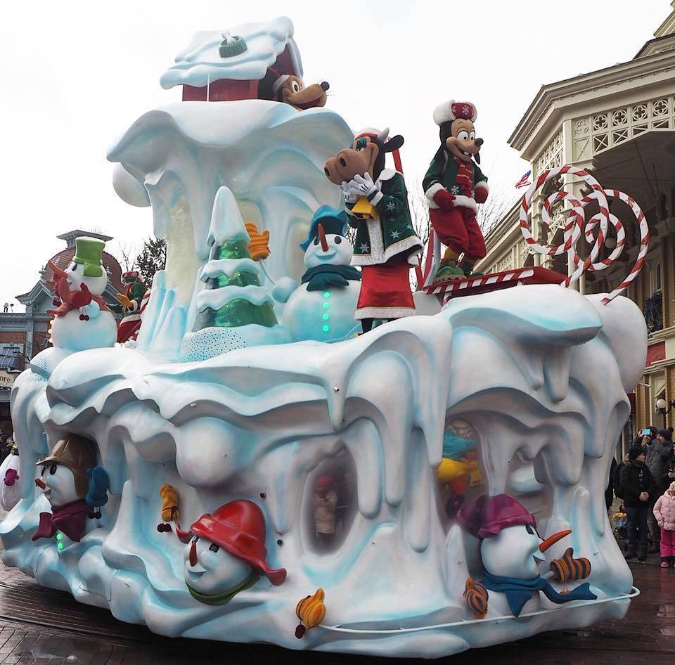 Disneyland Paris at Christmas