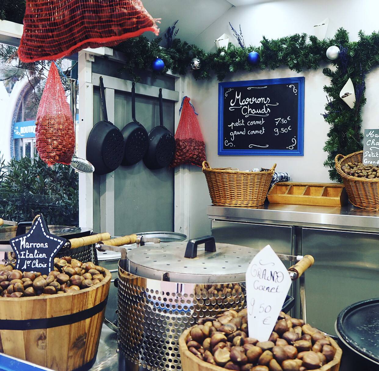 Disneyland Paris at Christmas