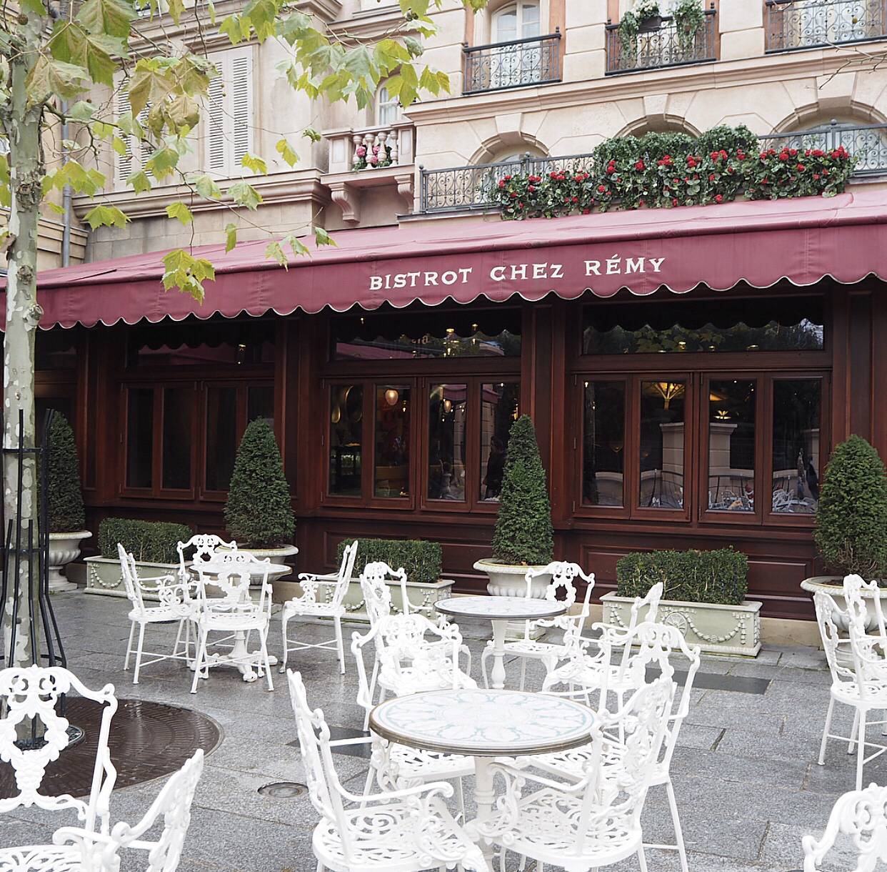 Disneyland Paris at Christmas